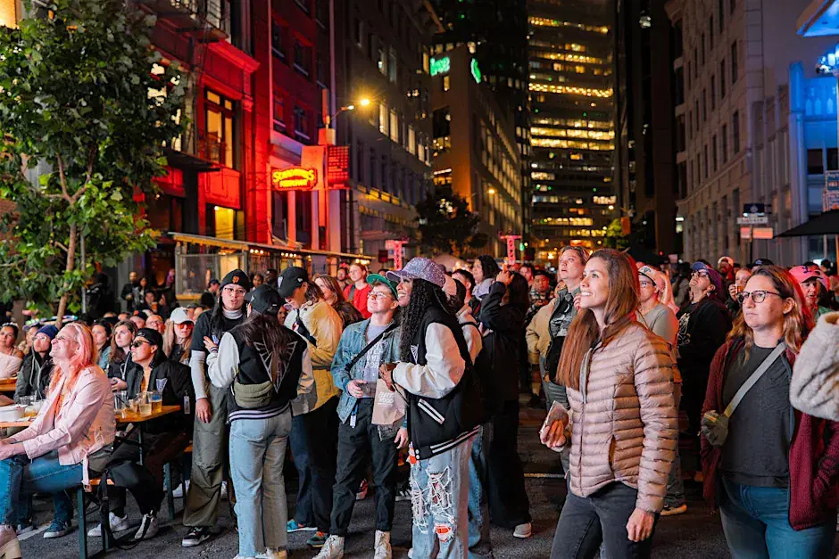 Fridays on Front Street | Valkyries Watch Party