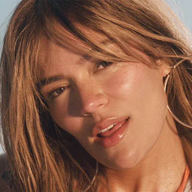 KAROL G - VIAJANDO POR EL MUNDO TROPITOUR