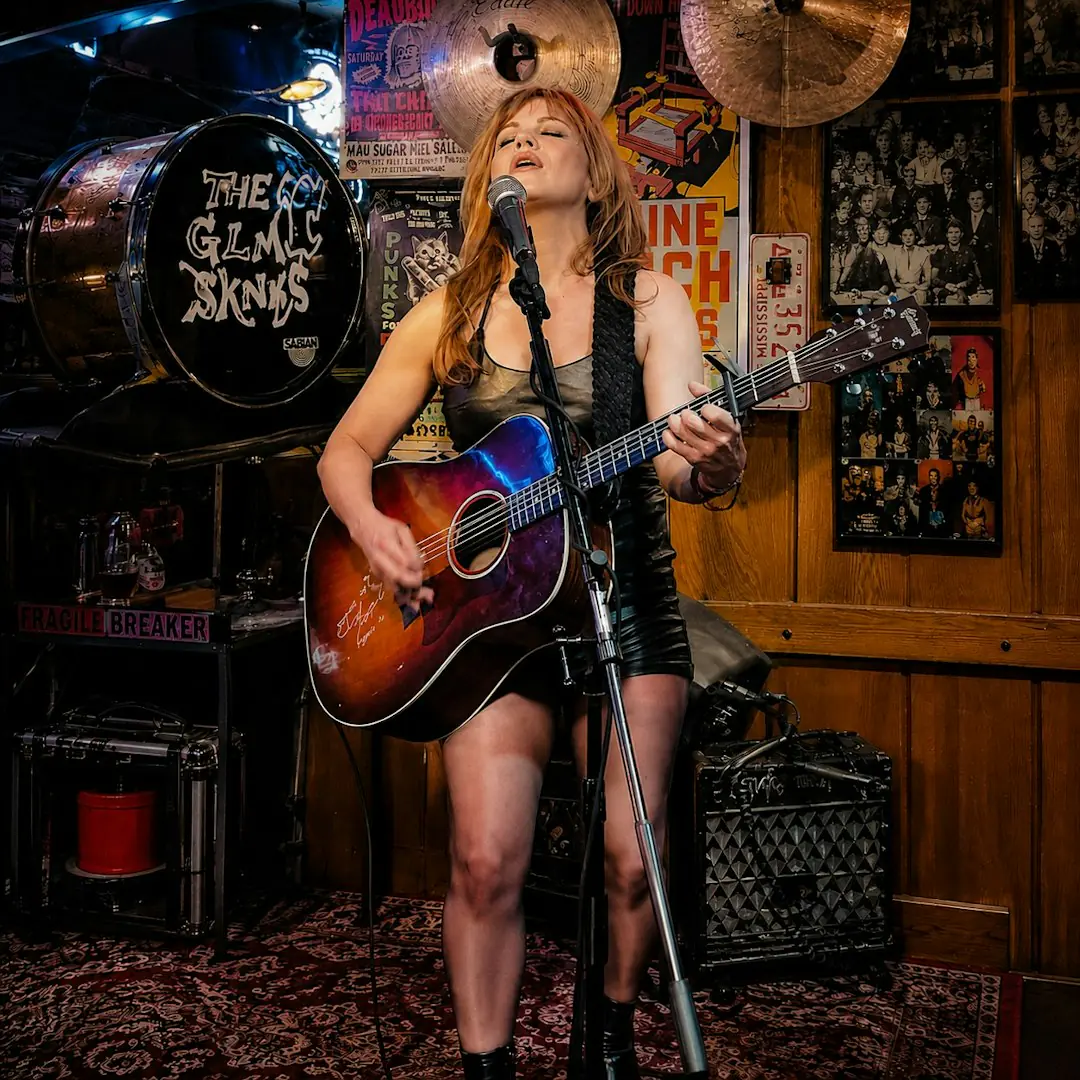 David Janus, Vanessa McNiel, Gregg Wright
