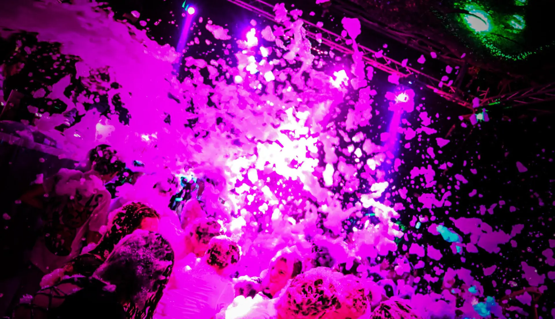 SCHIUMA PARTY