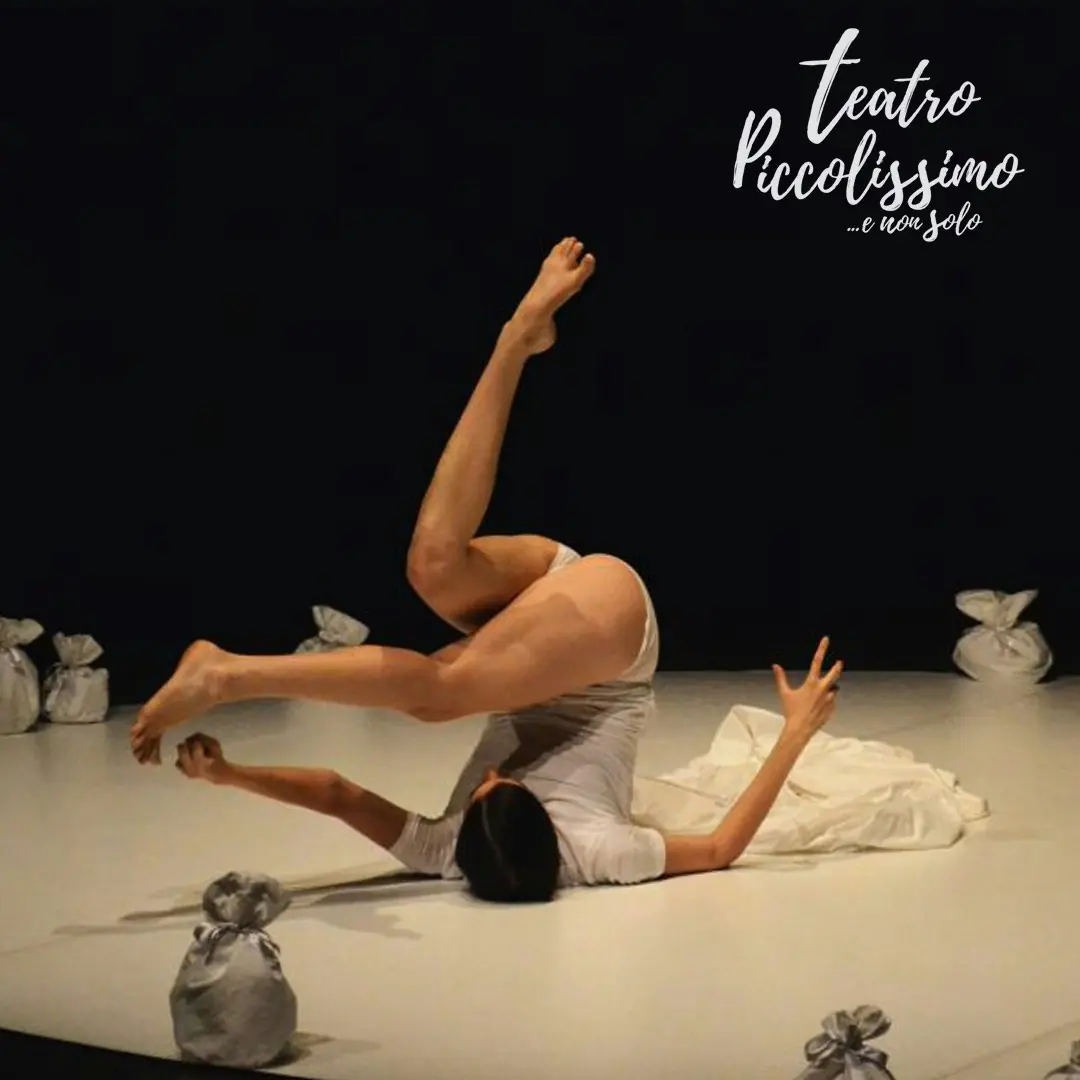 "Gira gira, danza la vita" 2 / 6 anni