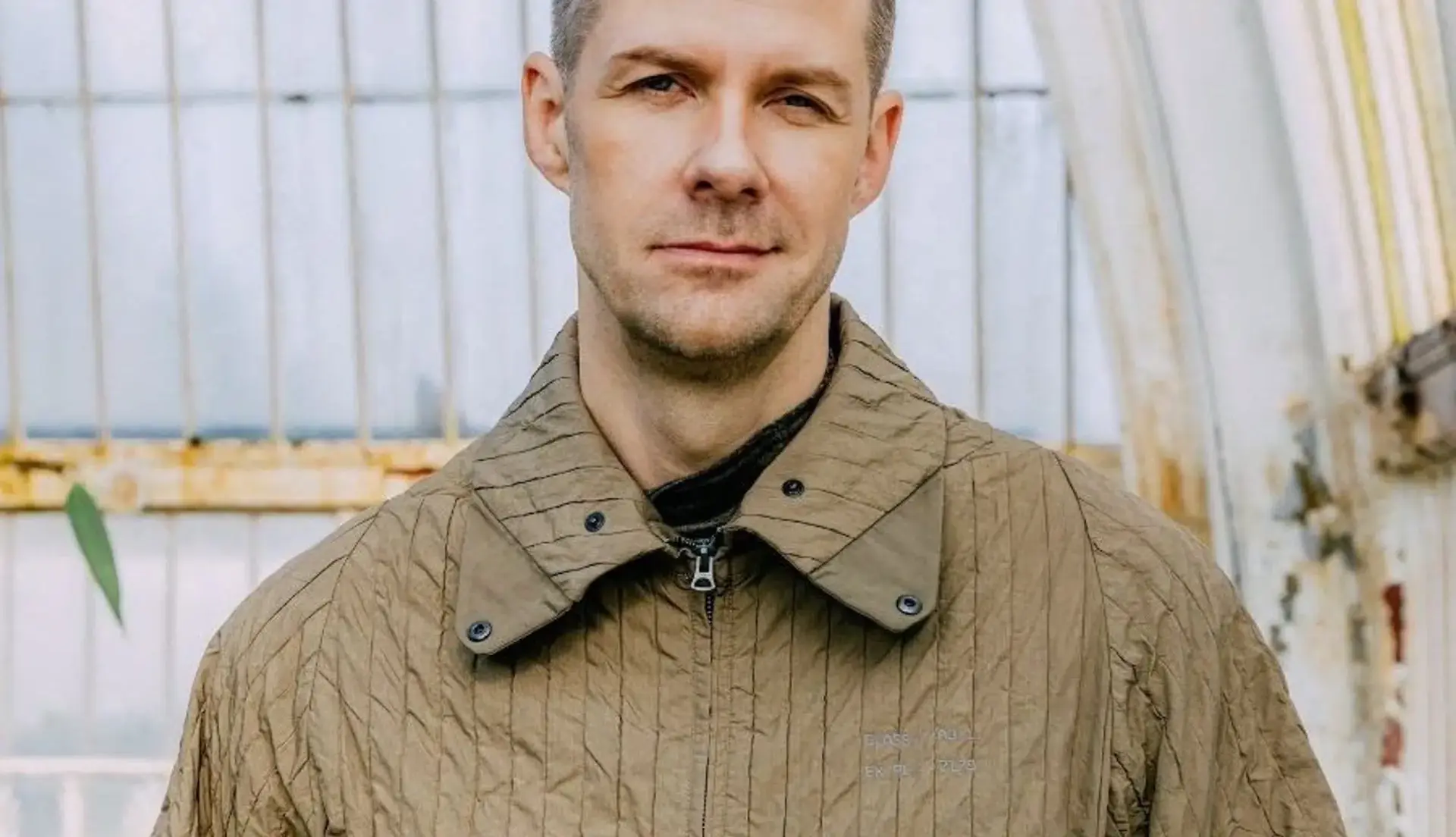 SWING pres. ADAM BEYER
