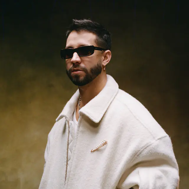 Mora, Omar Courtz, Beéle, Kapo, Kris R., Pirlo, Roa