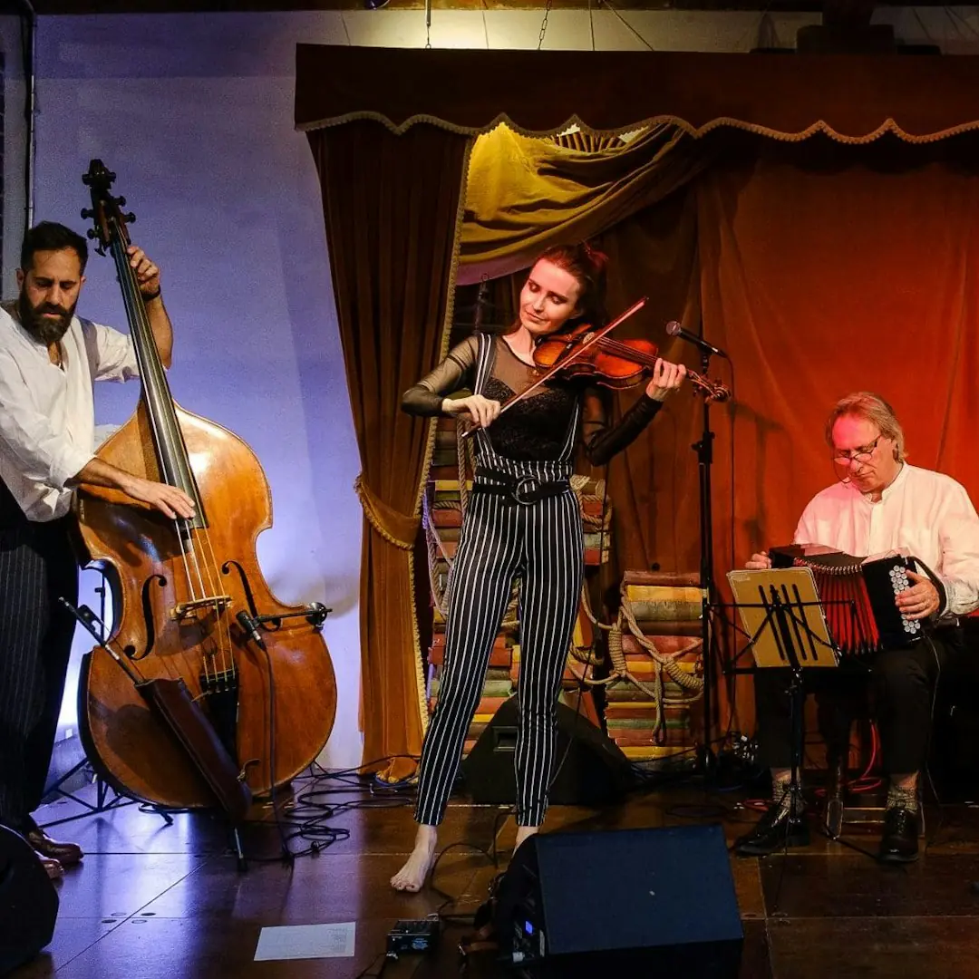 Manon Mullener Trio