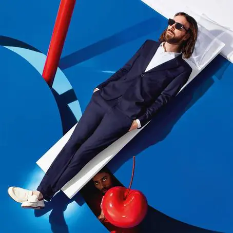 BreakBot @ Le Défilé Renault - The Carwalk