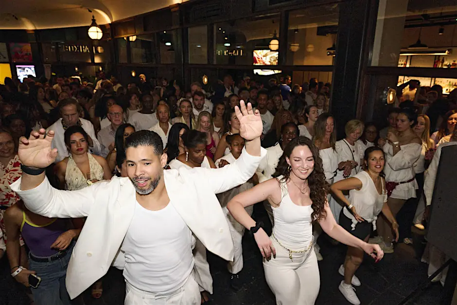Latin LIVE Nights: La Noche Blanca Duo!