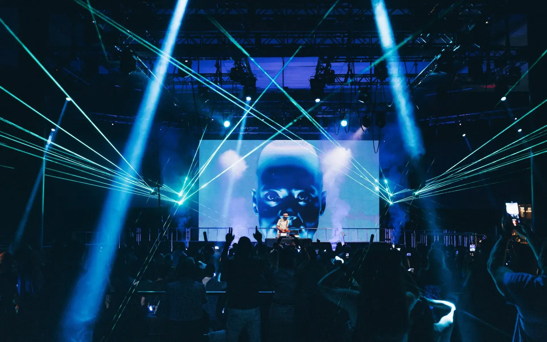 Sina Bathaie — White Lotus World Tour: Back Together | Los Angeles