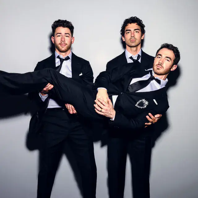 Jonas Brothers, All Time Low, Magnus Ferrell et Deleasa