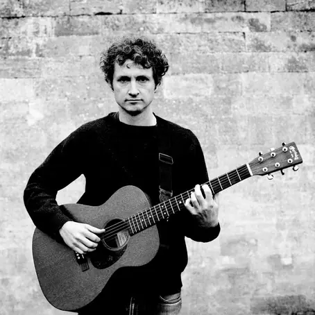Sam Amidon @ St Peter's Church, De Beauvoir Town