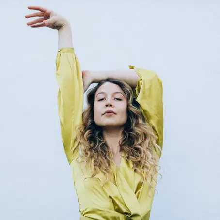 Amelia @ Romanfabrik