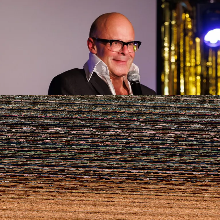 Noche de comedia K2B con Harry Hill