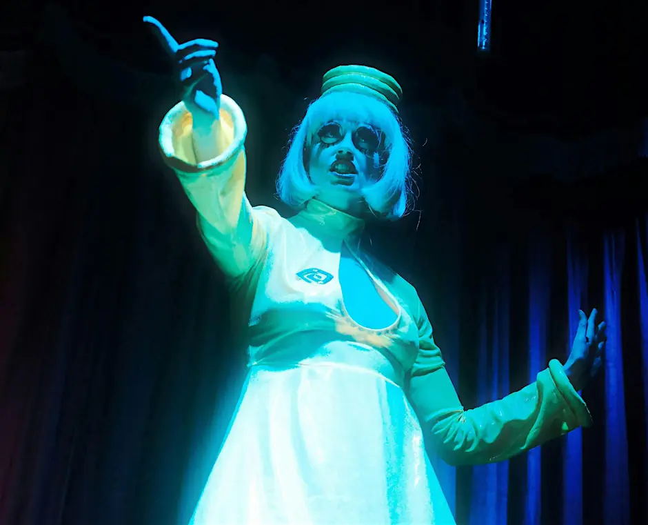 Clutch The Pearls! Drag Cabaret / / Yellow Monochrome