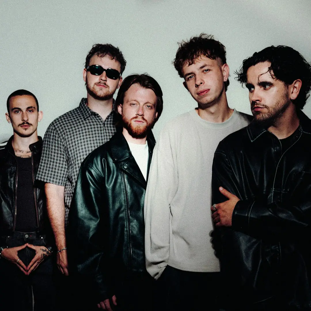 The Mercians: Stripped Back + Signing