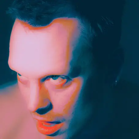 Sean Nicholas Savage @ Lair