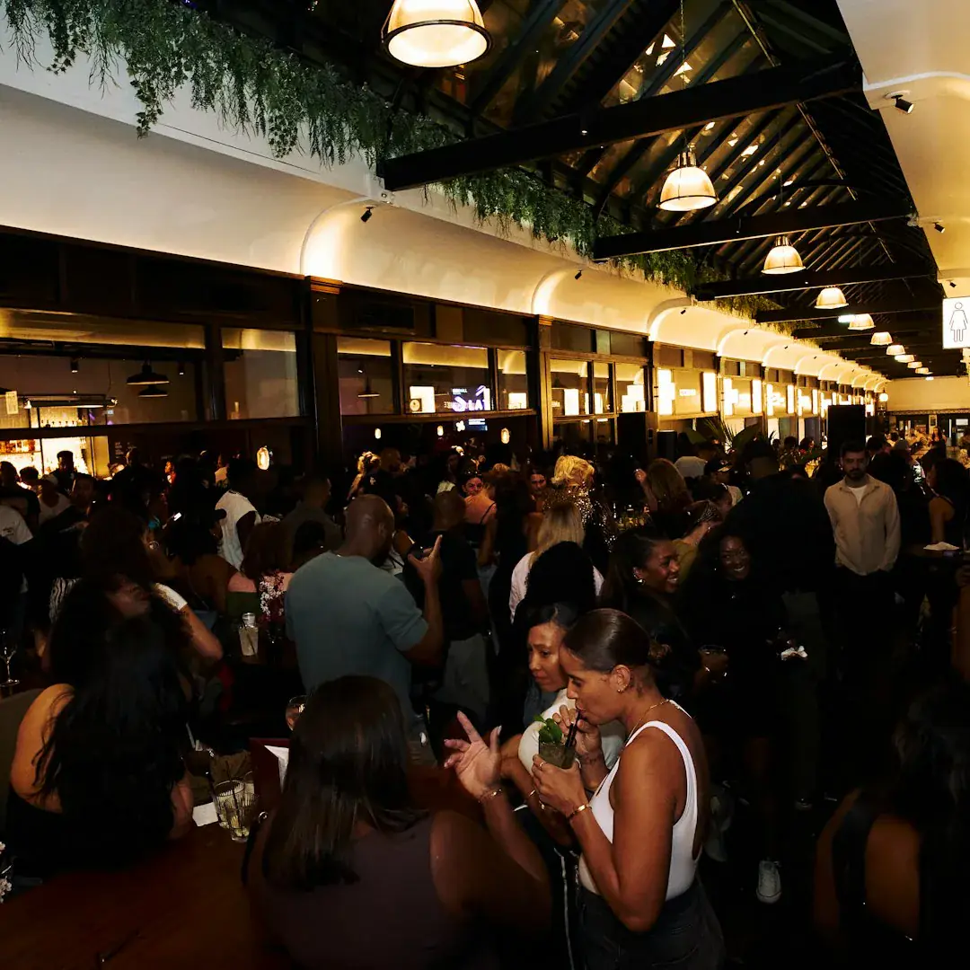 Boxhall Lates