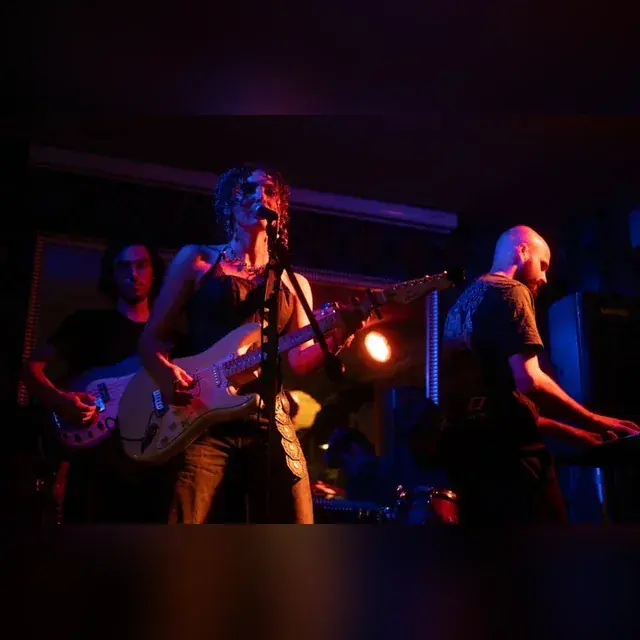 Imen Live Concert