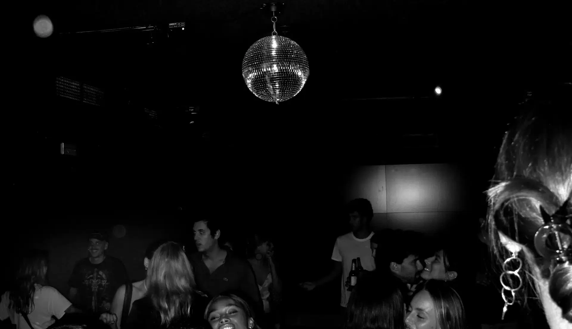 COHETE: G SPOT / DISCO BAR