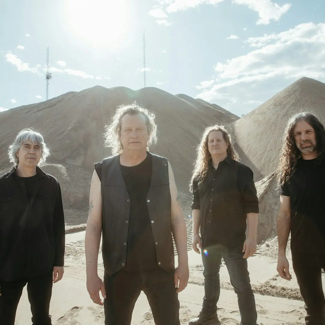 VOIVOD x MEDIANOCHE