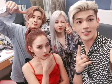 KARD @ O2 Shepherd's Bush Empire