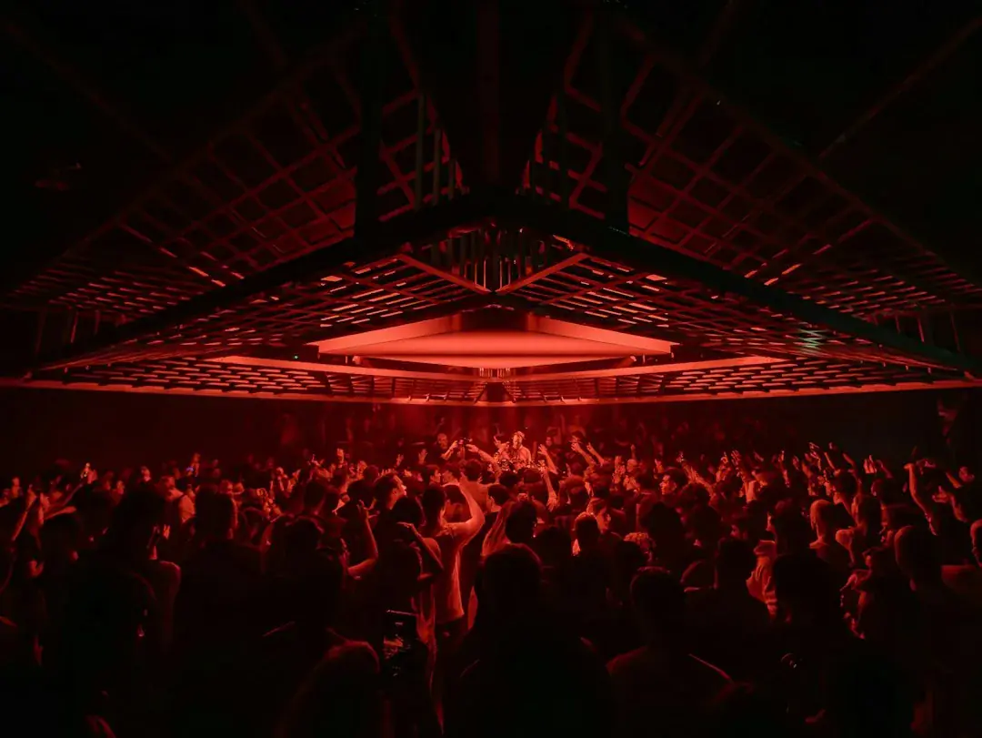 CITIZENS VOL.7 XMAS PARTY EDITION: CHAPTER & VERSE, SAM SUPPLIER + MORE
