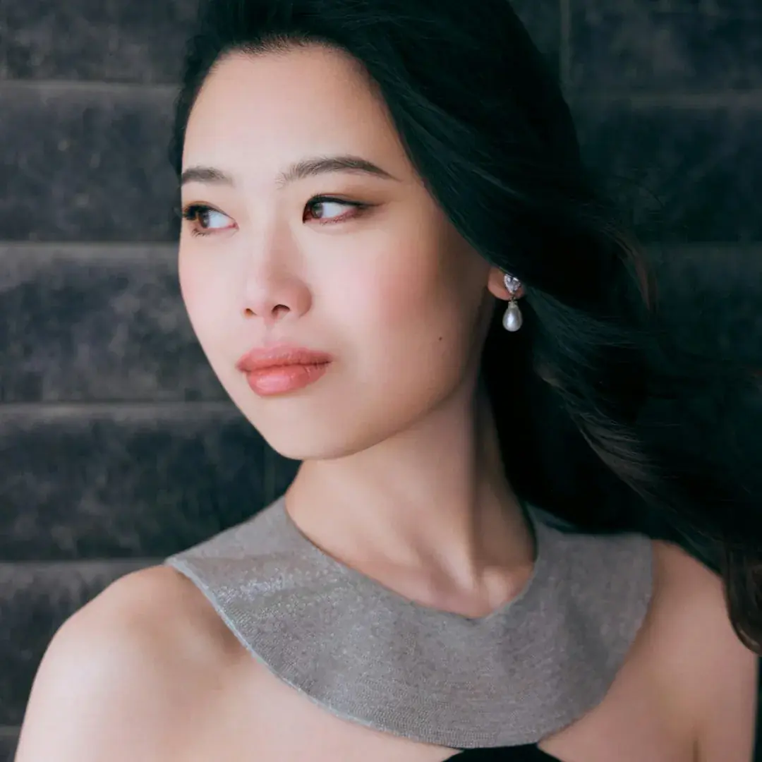 Siqian Li and Kang Yang