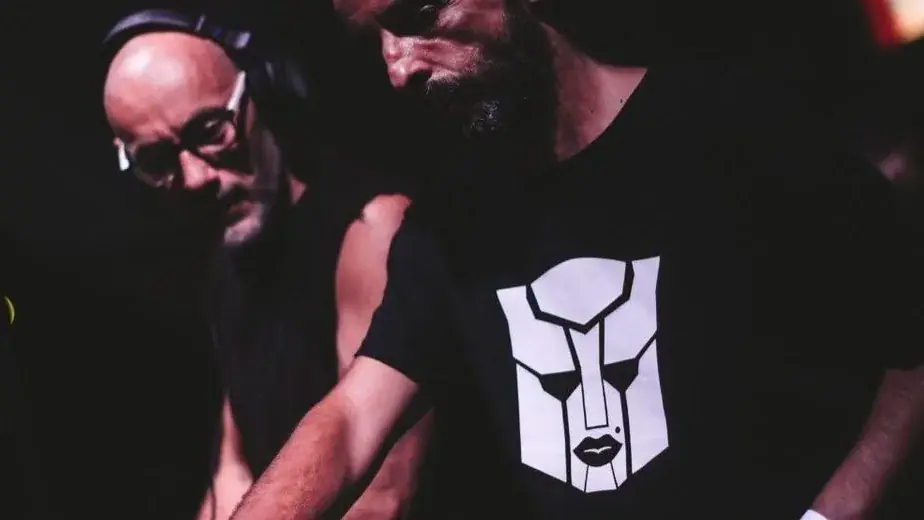 LaRoboterie: Bromance