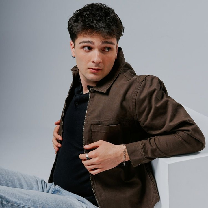 Max Navarro