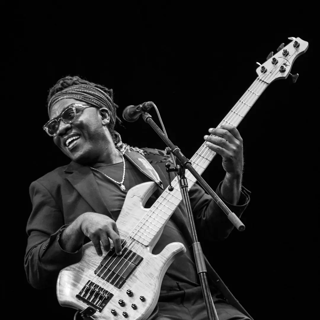 Richard Bona Band (Early Show)
