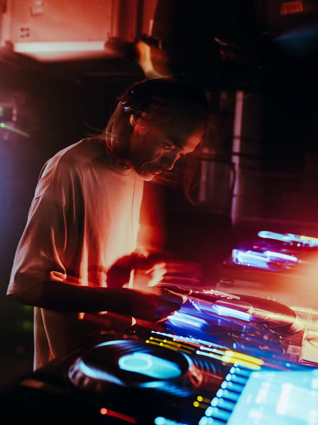MOAB pres DJ Masda, Leena