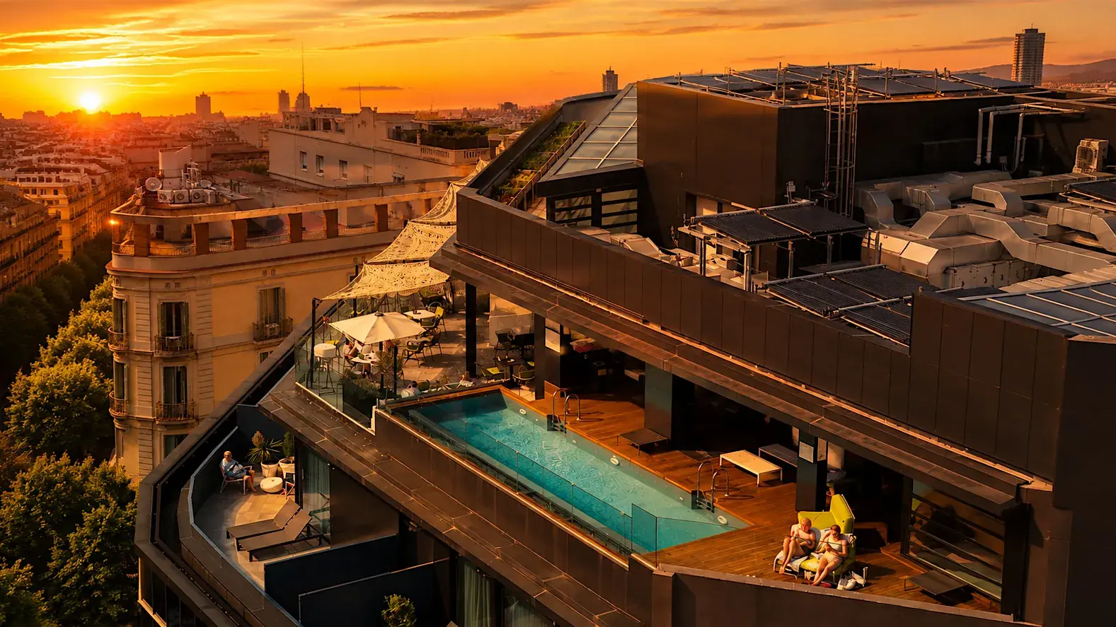 Session Afrohouse au coucher du soleil sur le rooftop