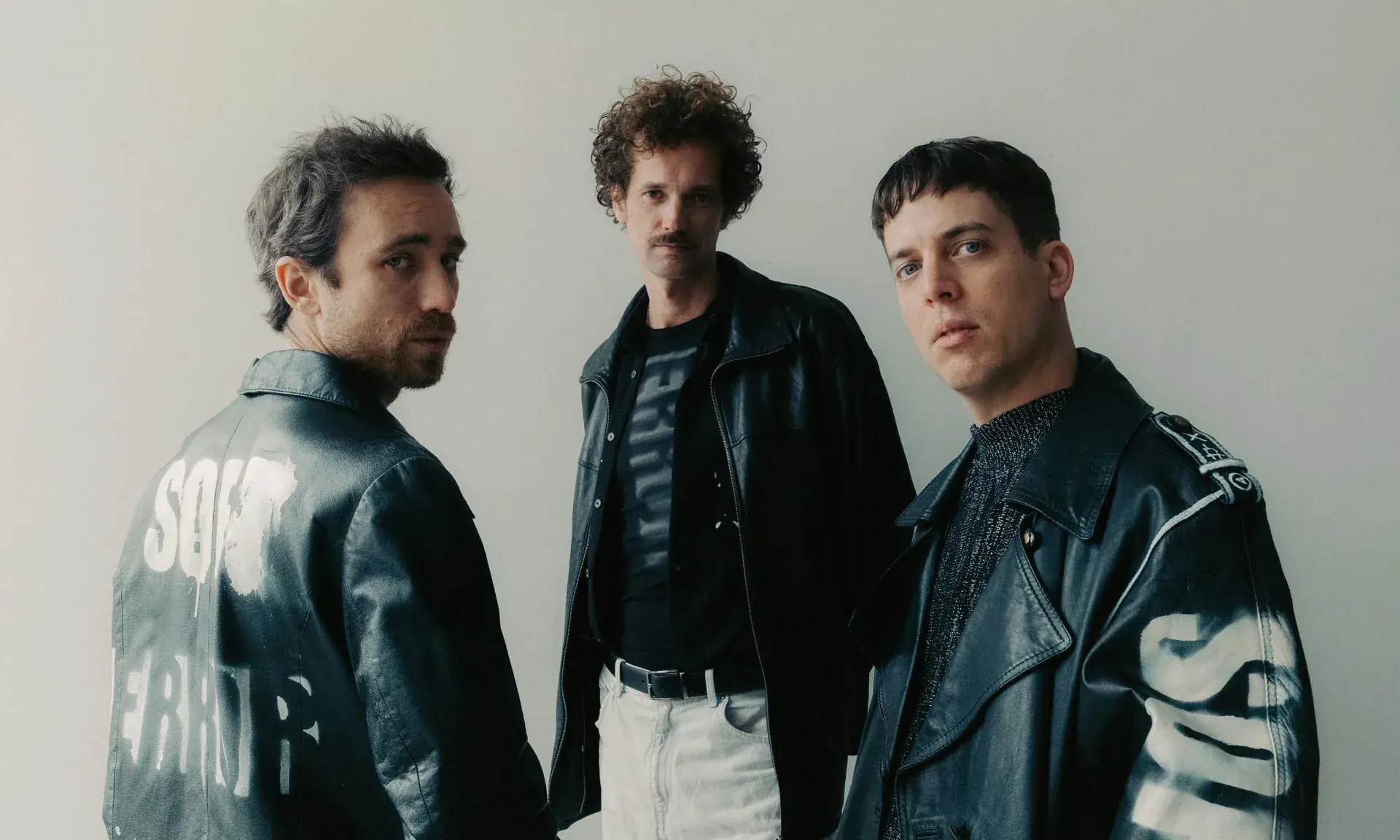 Say Yes Dog – "Soft Error" Europa-Tour