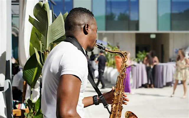 Rooftop Smooth Sundays Jazz / R&B - Lemon Drops & Line Dances