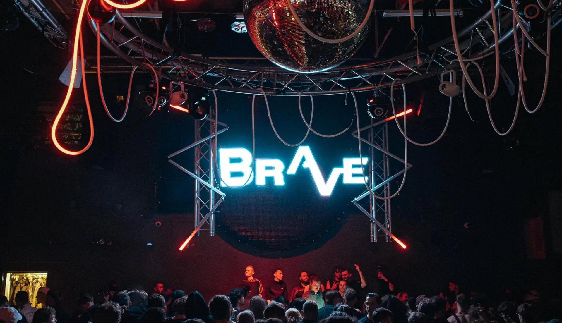 BRAVE SOMMERFEST x MTW | Day & Night