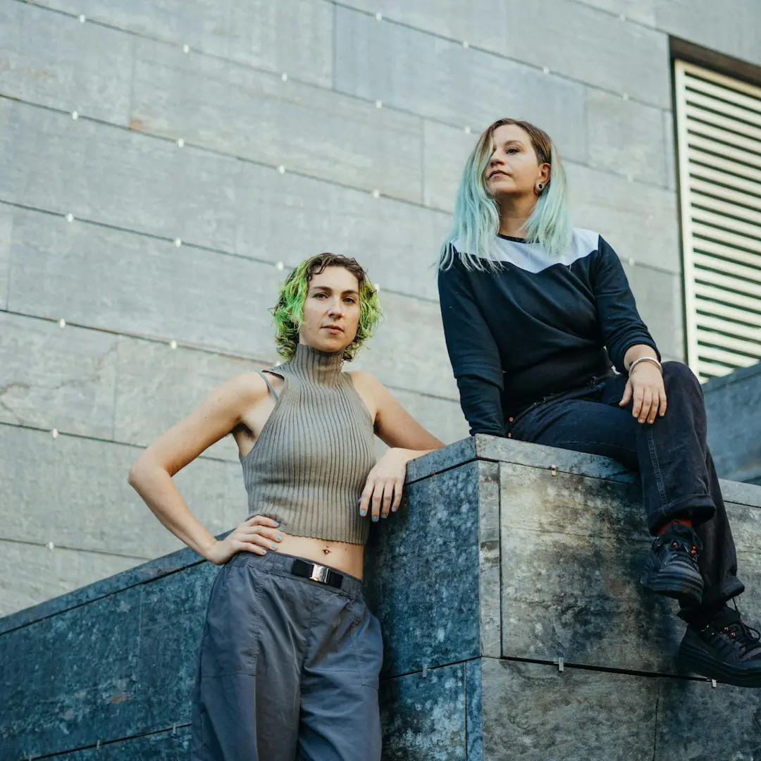 Zoë Mc Pherson & Alessandra Leone live A / V + acheve live A / V
