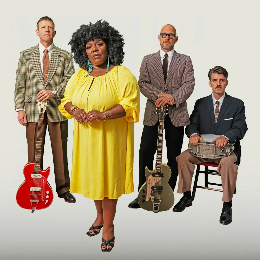 Caprichos de Apolo presenta: Michelle David and The True-tones