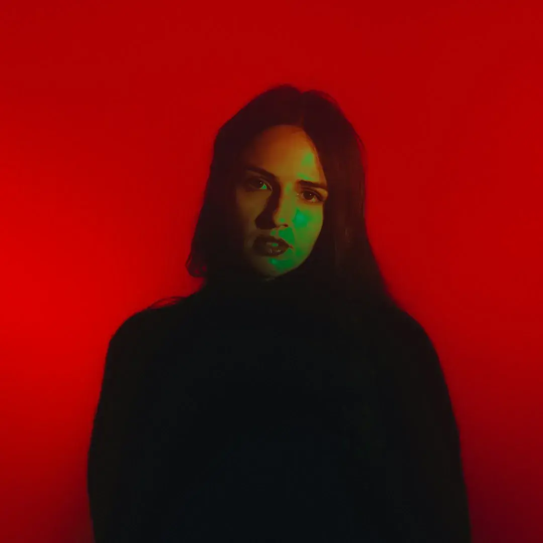 Amelia Coburn: Stripped Back + Signing