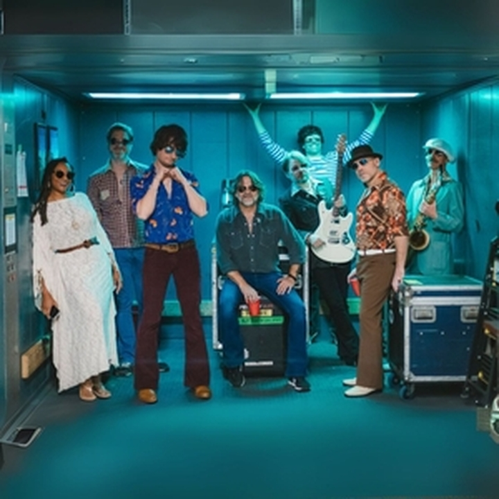 Yacht Rock Revue