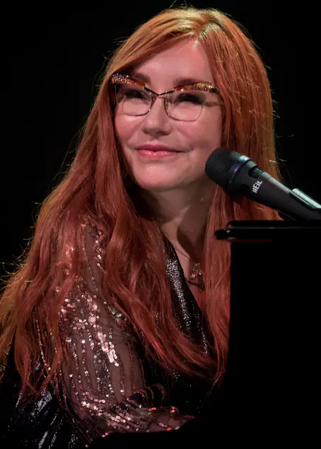 Tori Amos - In Times of Dragons