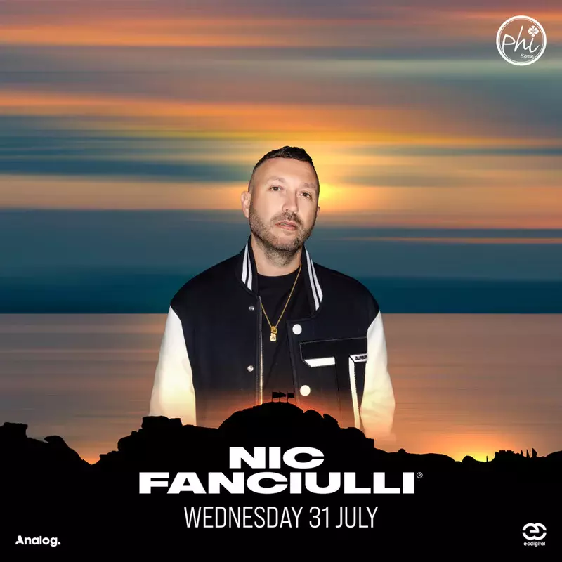 NIC FANCIULLI al Phi Beach