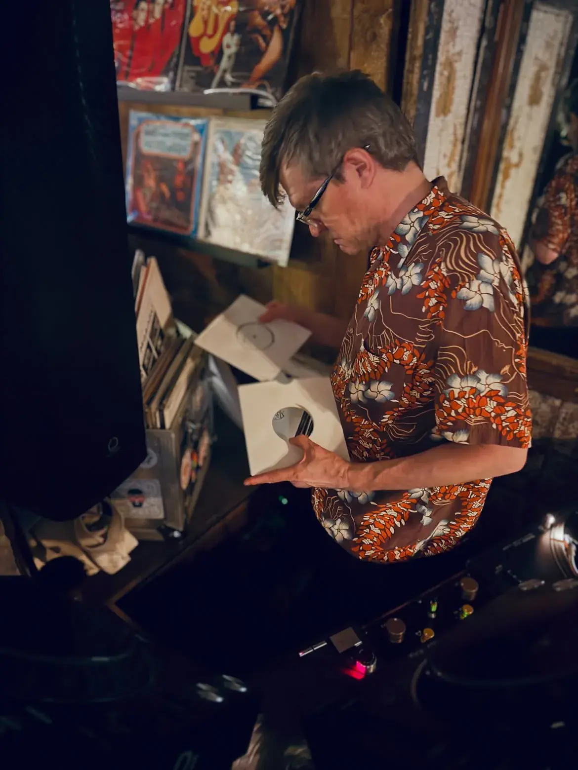 Love Is Everywhere #9: Tina Edwards / / Paul Murphy / / Masumi Endo / / Foot Notes