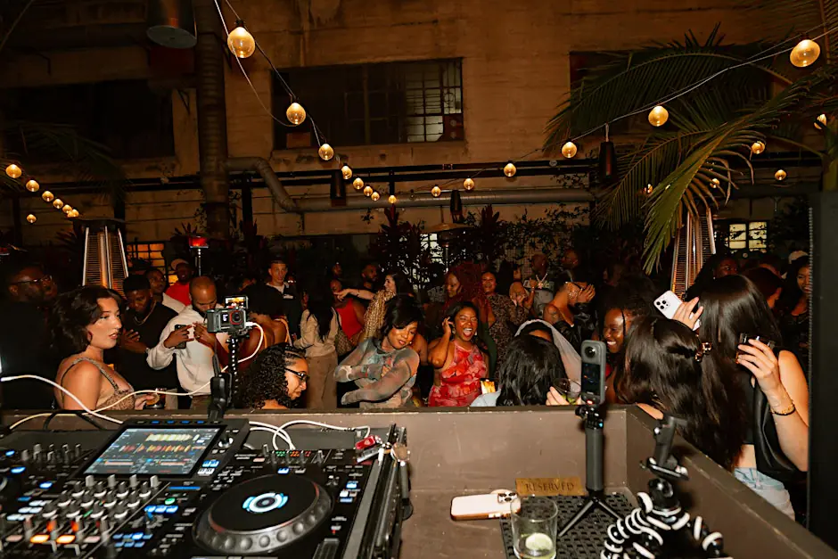 DIASPORA DANCE DAY PARTY AFROBEATS / GQOM / AFROHOUSE / AMAPIANO
