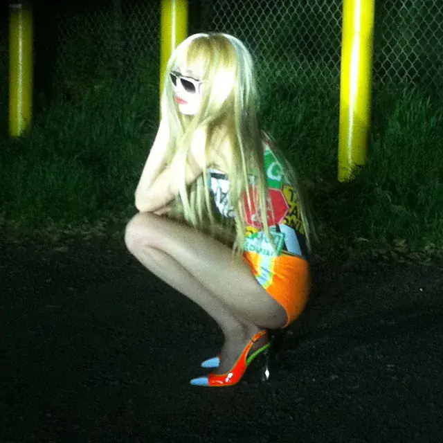 Kim Petras e mixed feelings