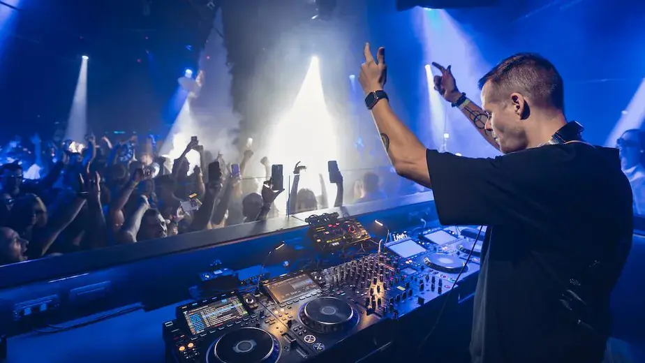 Adam Beyer, Elbio & Denis