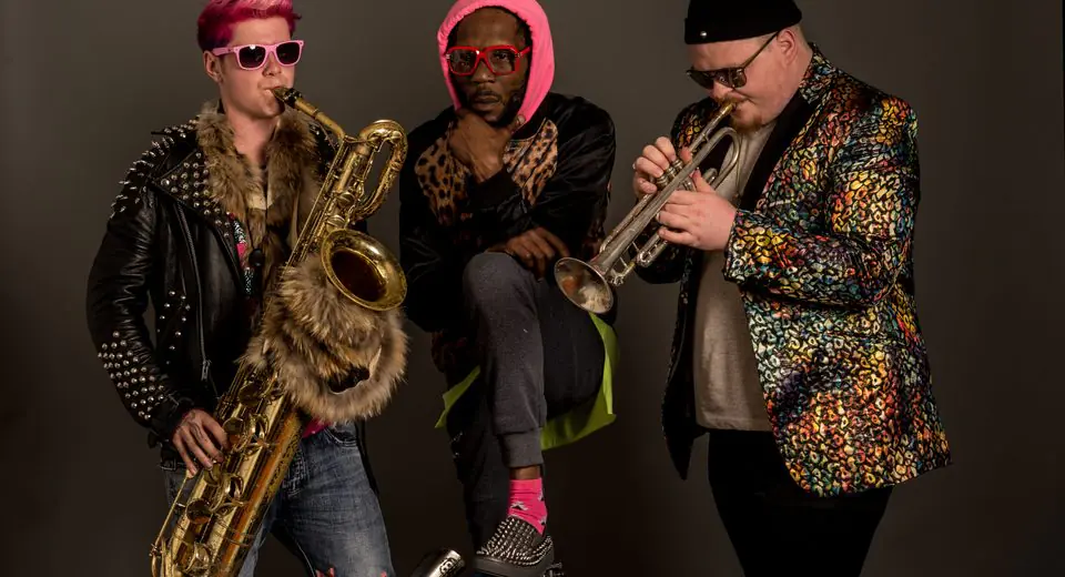 BOtanique: Too Many Zooz
