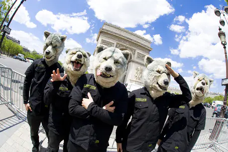 MAN WITH A MISSION @ Blauer Salon