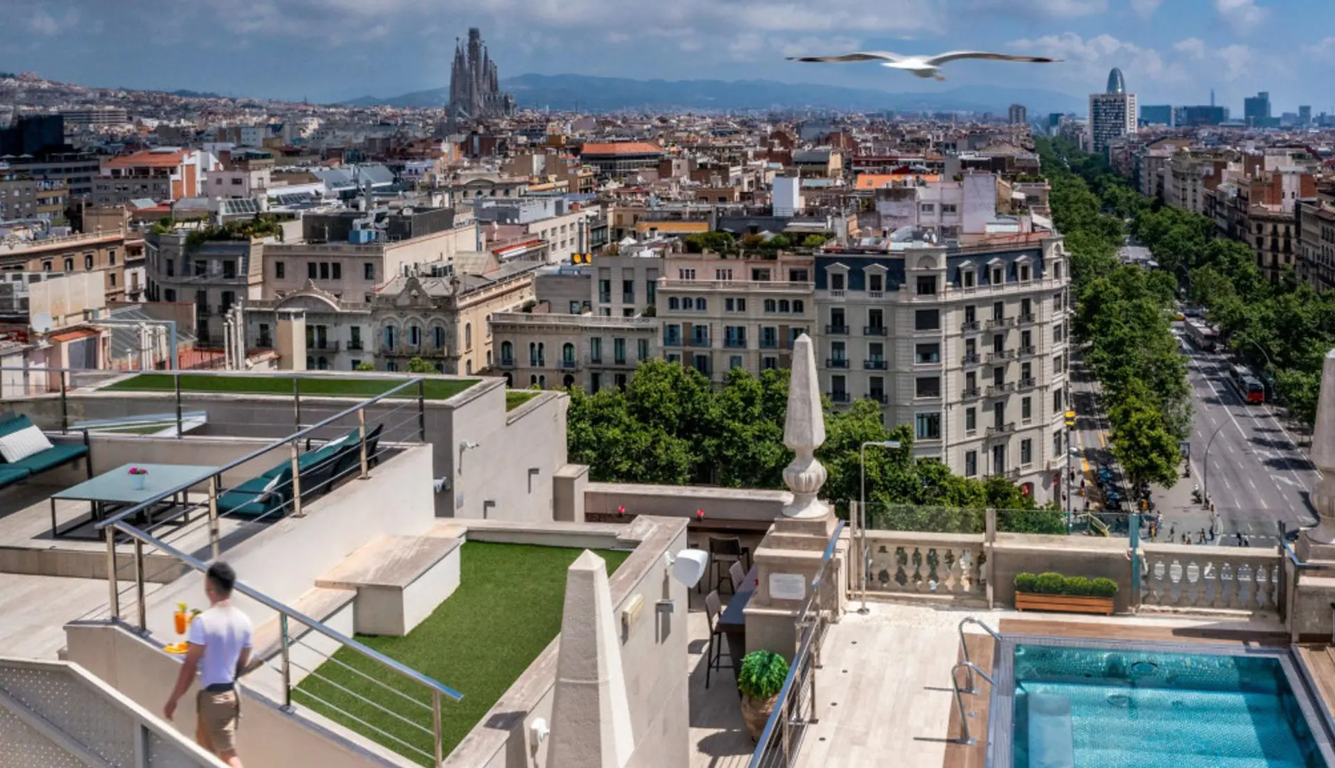 DISCO FEVER: 360° Rooftop Party / Sonia Heis 4h set