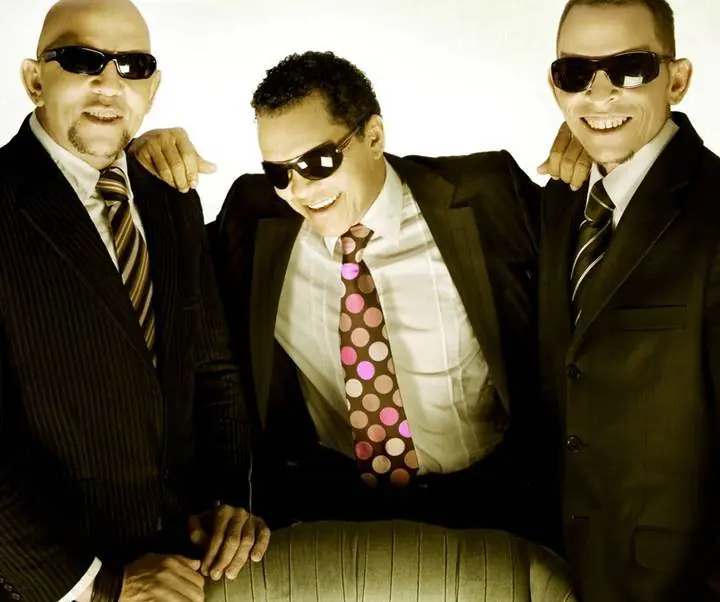 Los Hermanos Rosario