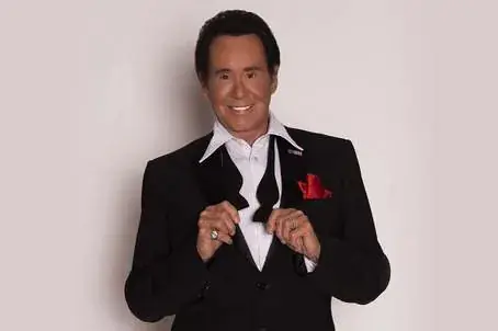 Wayne Newton @ Bugsy's Cabaret Showroom