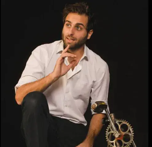 Matteo Caccia - La maglia nera