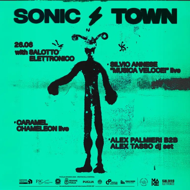 Sonic Town avec salon électronique / / 26 juin